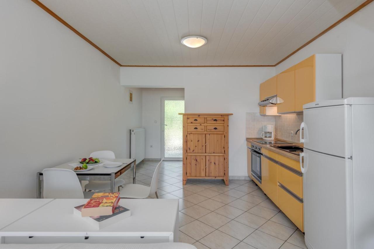 Beachfront Apartment Milan, With Balcony Split Exterior foto